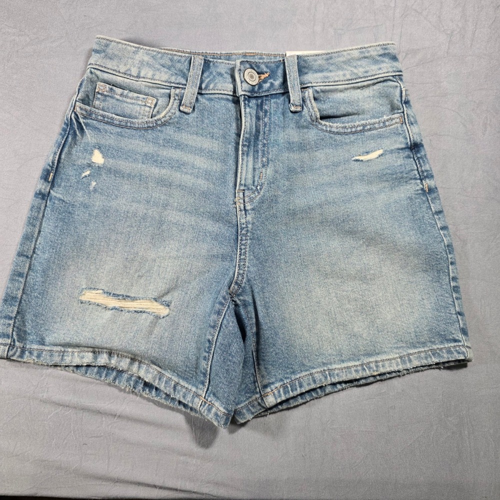 SO High Rise 90s Loose Shorts Light Wash Distressed Denim Women 3 New